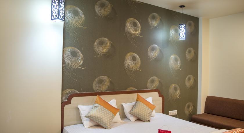 Hotel Rajlaxmi Bhopal Buitenkant foto