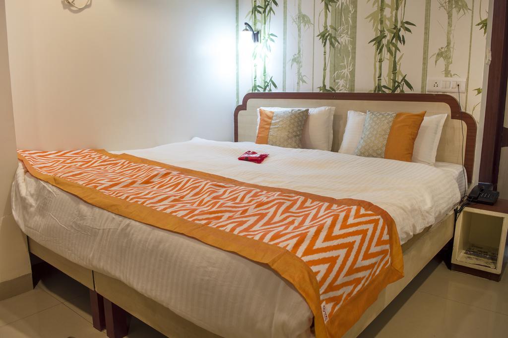Hotel Rajlaxmi Bhopal Kamer foto