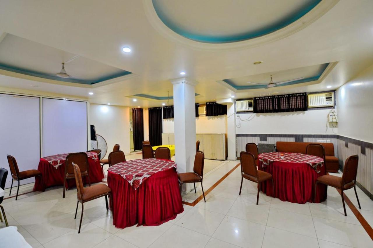 Hotel Rajlaxmi Bhopal Buitenkant foto