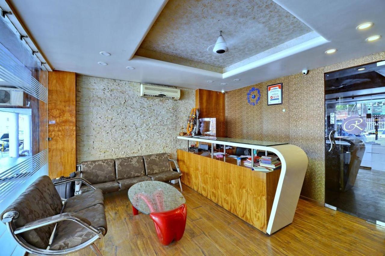 Hotel Rajlaxmi Bhopal Buitenkant foto