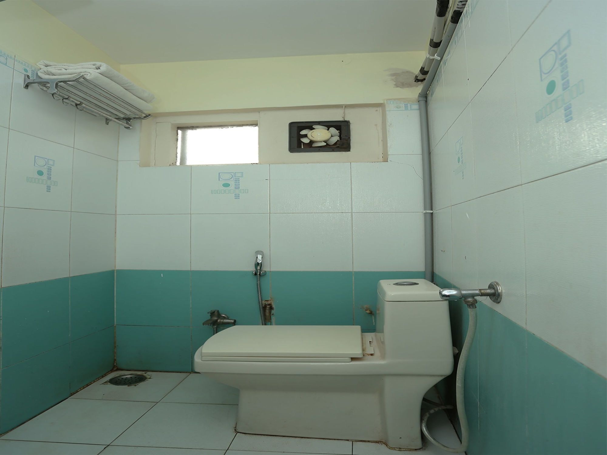 Hotel Rajlaxmi Bhopal Buitenkant foto
