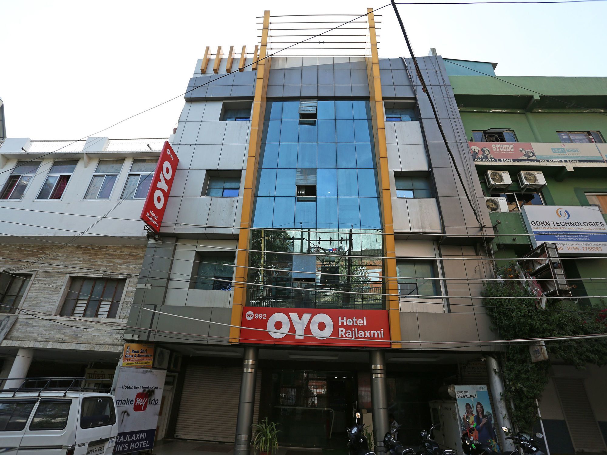 Hotel Rajlaxmi Bhopal Buitenkant foto